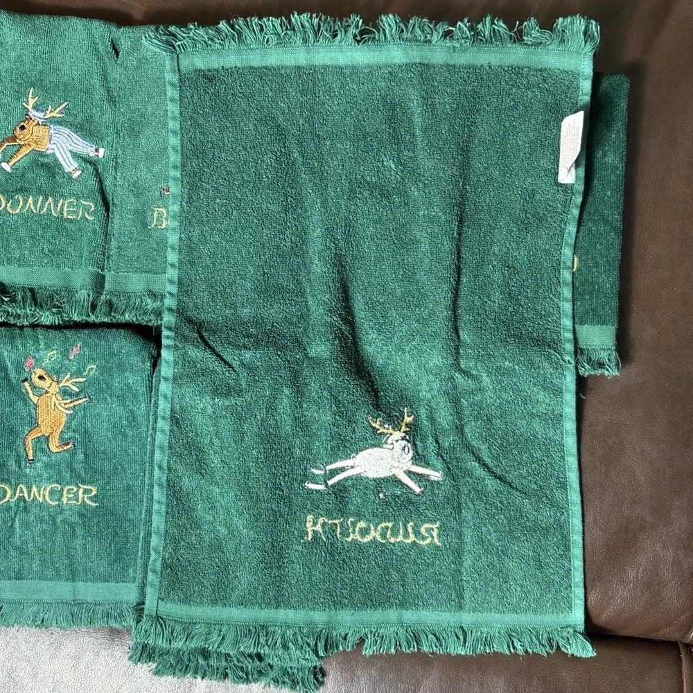 1978 Vintage Rudolph the Reindeer & Friends Embroidered  Christmas 7 Hand Towels